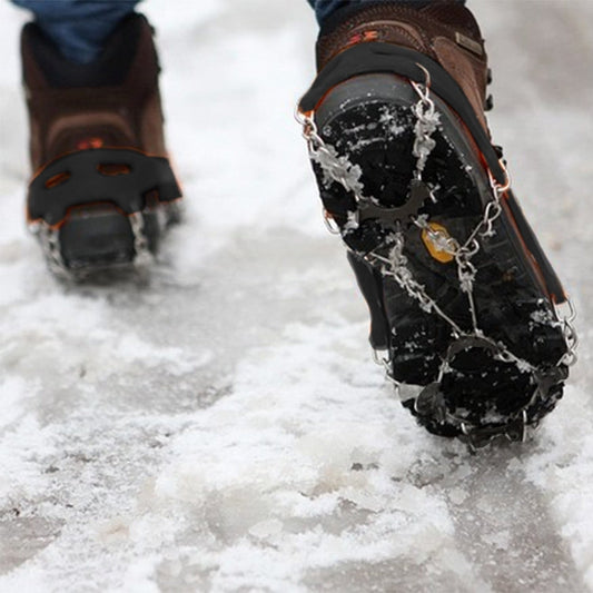Un paio di coperture per scarpe da arrampicata con catena antiscivolo per ghiaccio da 8 denti, 8 Teeth Black, 8 Teeth Orange