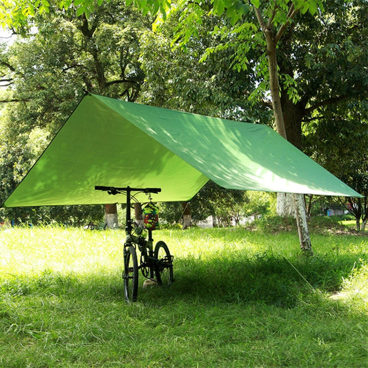 Tenda da sole multifunzionale per protezione solare impermeabile da spiaggia. Pergola per riparo dal sole